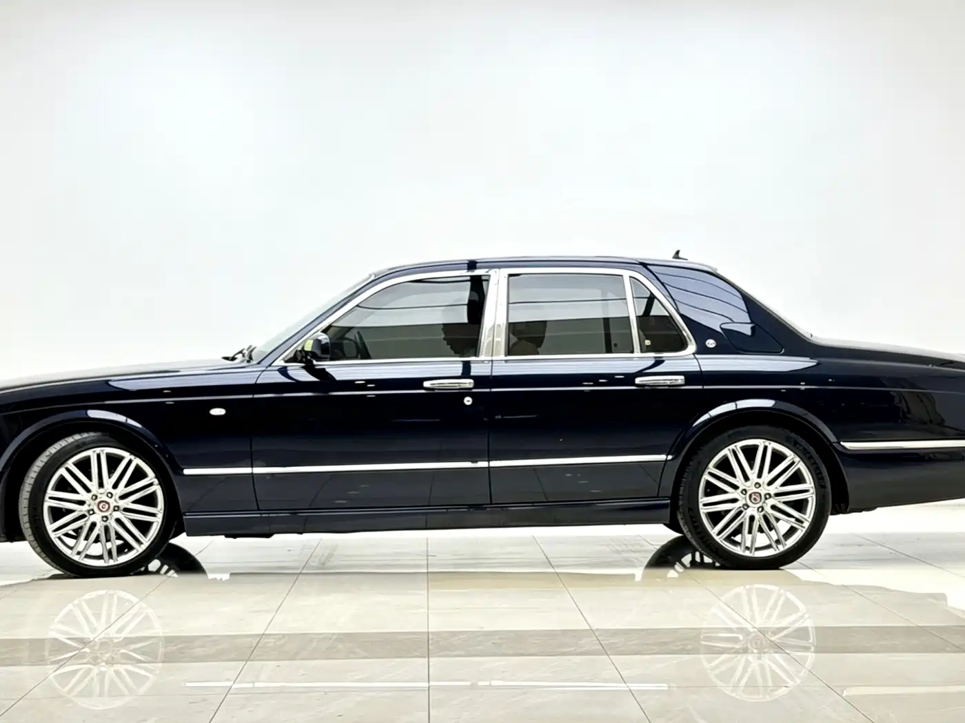 Bentley Arnage 2005 Model R 6.8T фото 3
