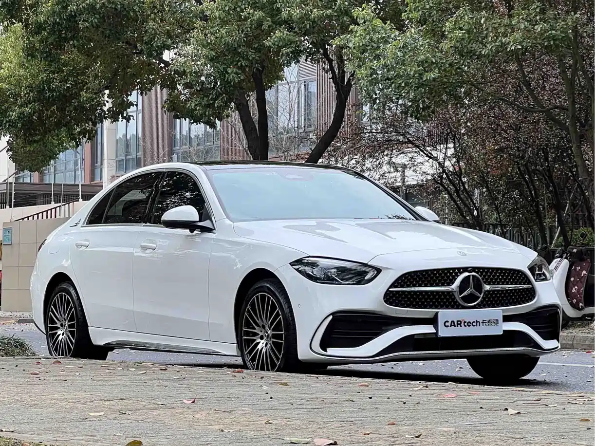 Mercedes-Benz C-Class 2023 Facelift C 260 L Sport Edition фото 2