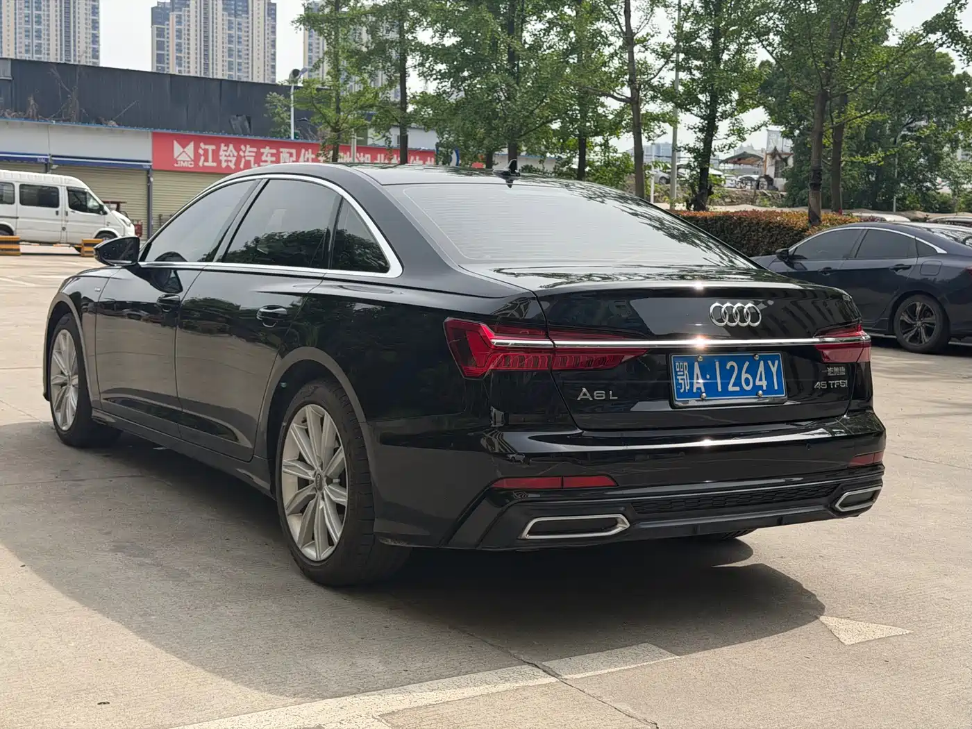 Audi A6L 2021 45 TFSI Exclusive Sport фото 15