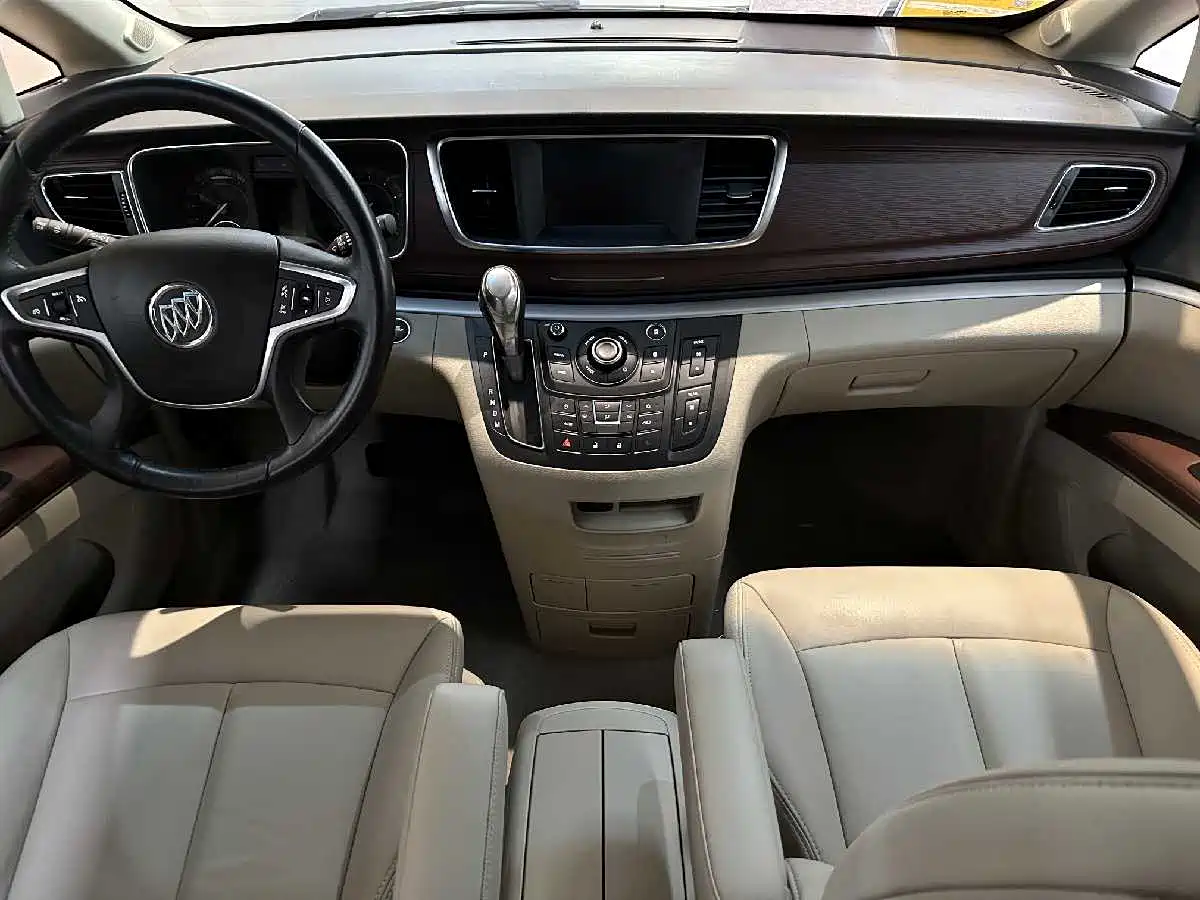 Buick GL8 2018 28T Luxury Model China VI фото 4