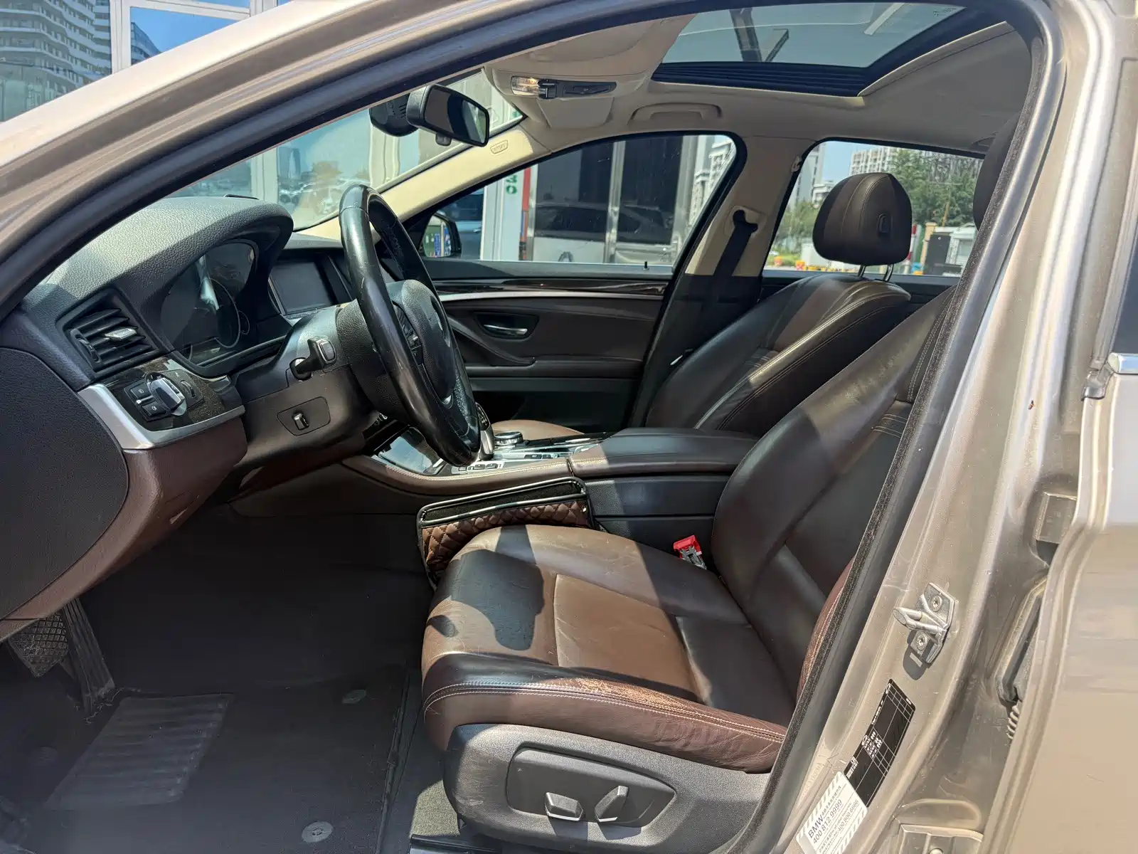 Фото 9 - BMW 5 Series