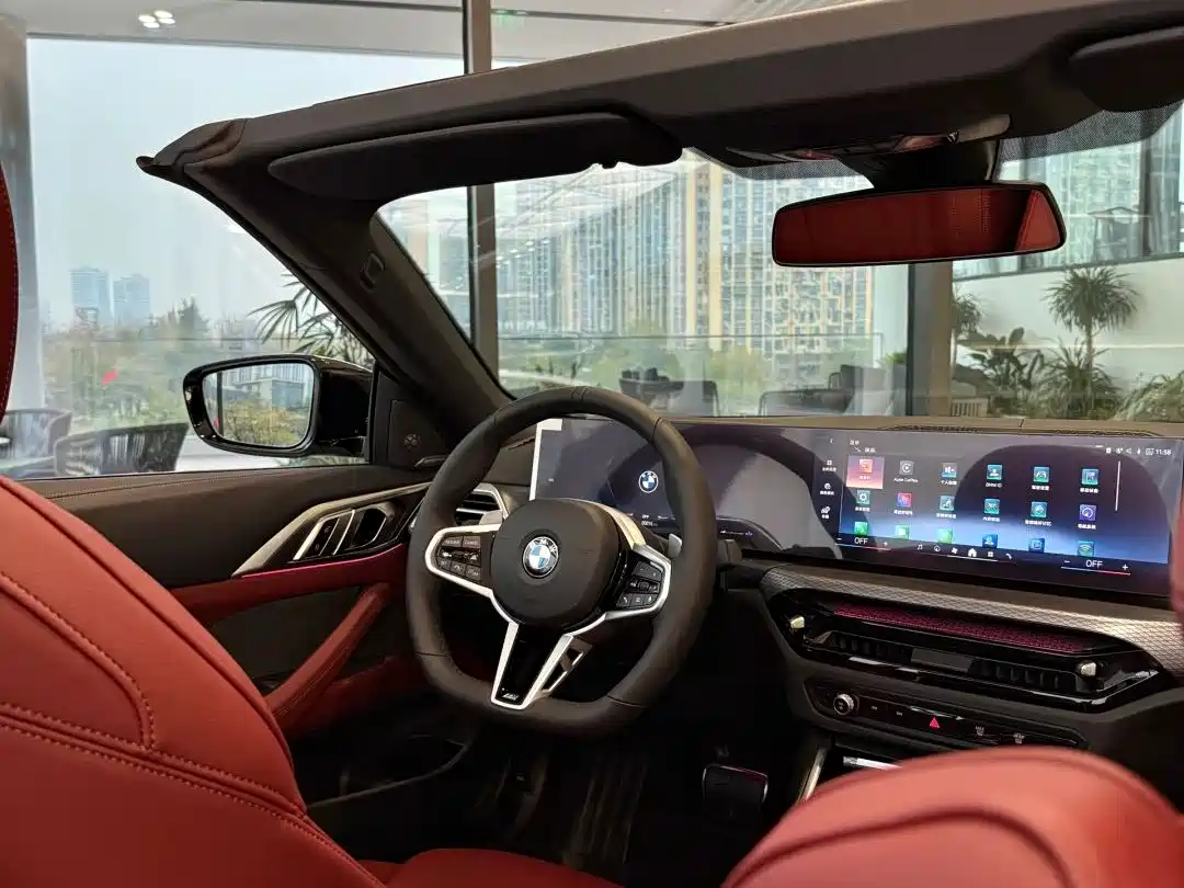 BMW 4 Series 2024 430i Convertible M Sport Shadow Edition фото 9
