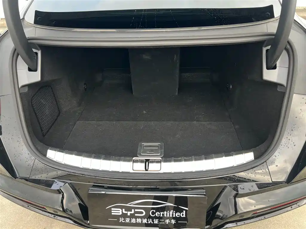 Denza Z9 2024 Model 1100km AWD Max Edition фото 22
