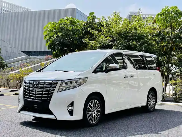 TOYOTA ELFA