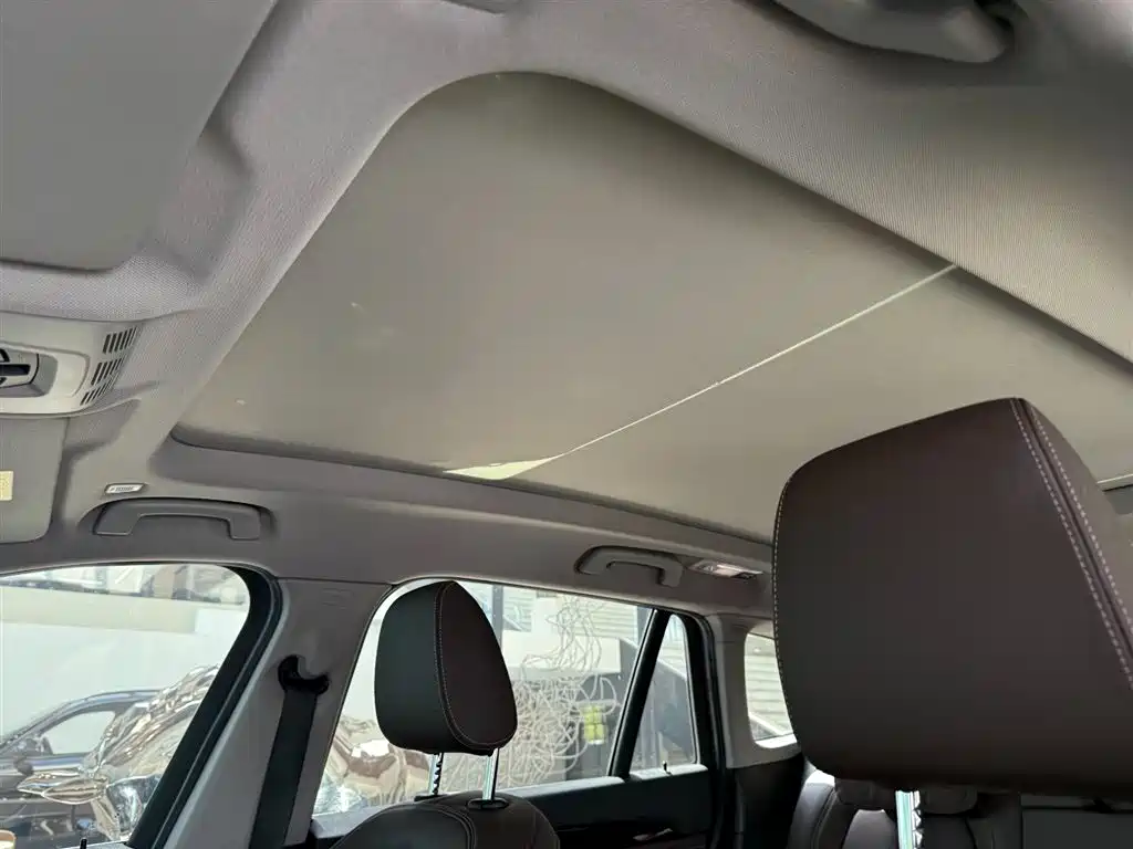BMW X1 2021 sDrive25Li Leading фото 8