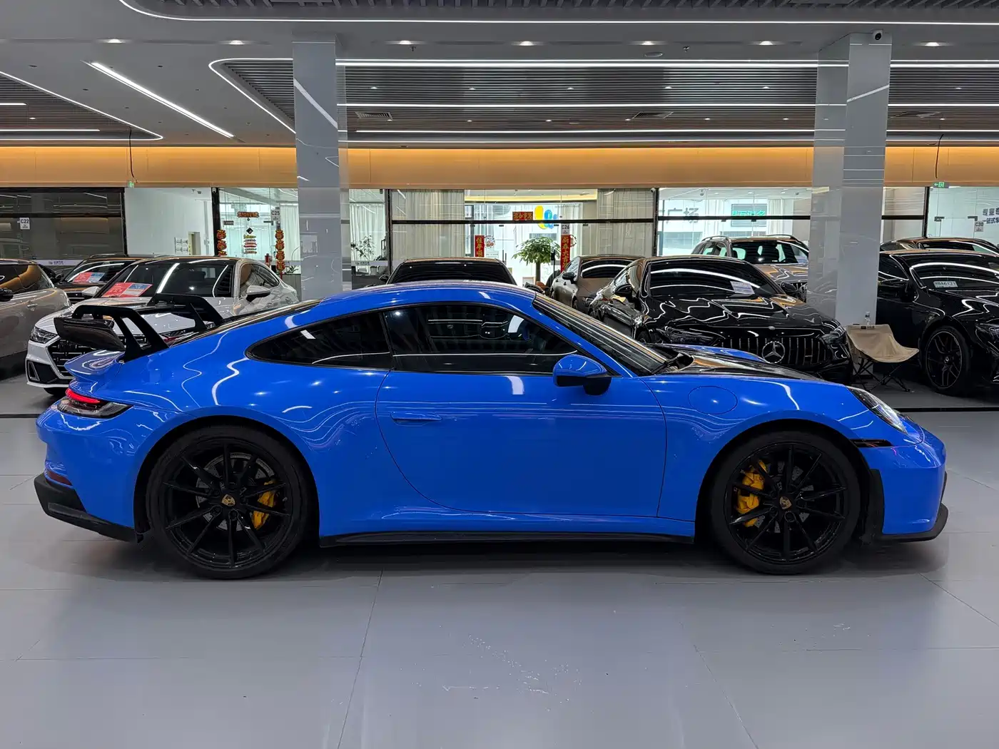 Фото 7 - Porsche 911