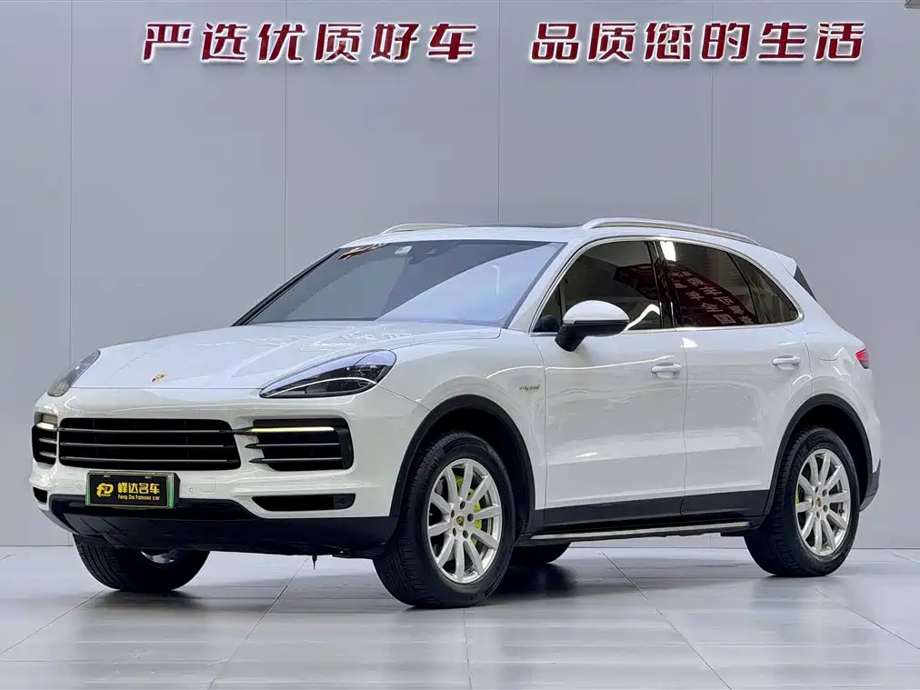PORSCHE CAYENNE NEW ENERGY