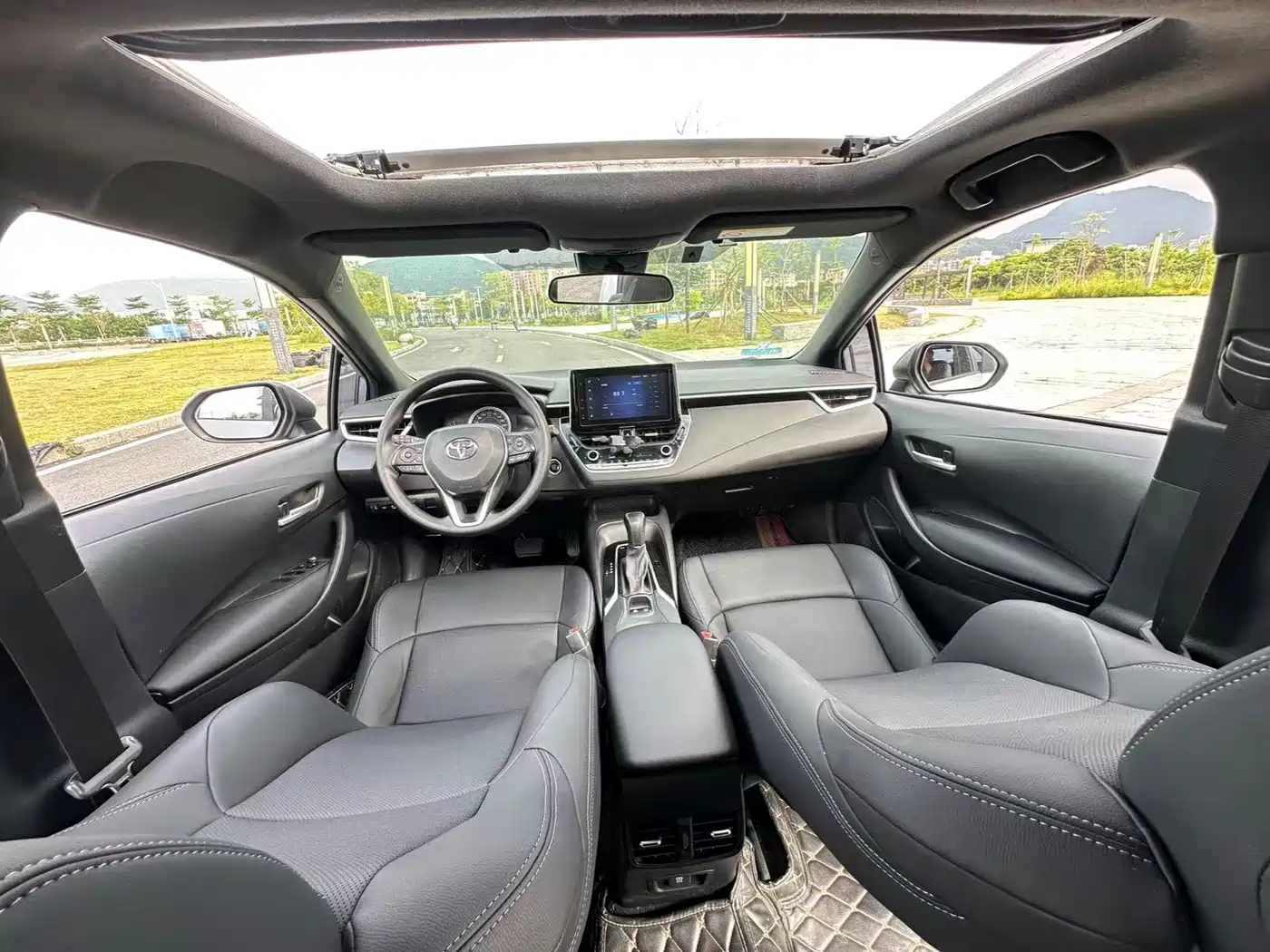 Toyota Levin 2021 185T CVT Luxury Edition фото 23