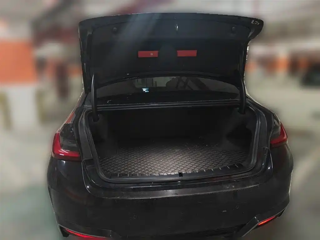 BMW i3 2022 eDrive 35 L фото 10