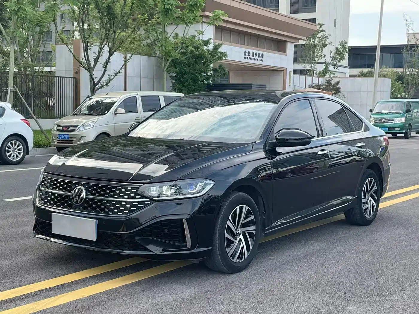 Volkswagen Lavida 2023 Model 300TSI DSG Starlight Leading Edition