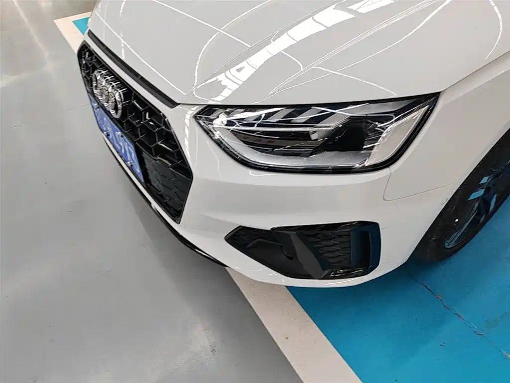 Audi A4L 2022 40 TFSI Luxury Dynamic фото 24