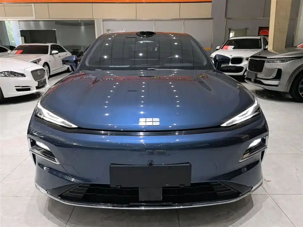 Geely Galaxy Galaxy Xingyao 8 2025 130km EM-P Starship Edition фото 3