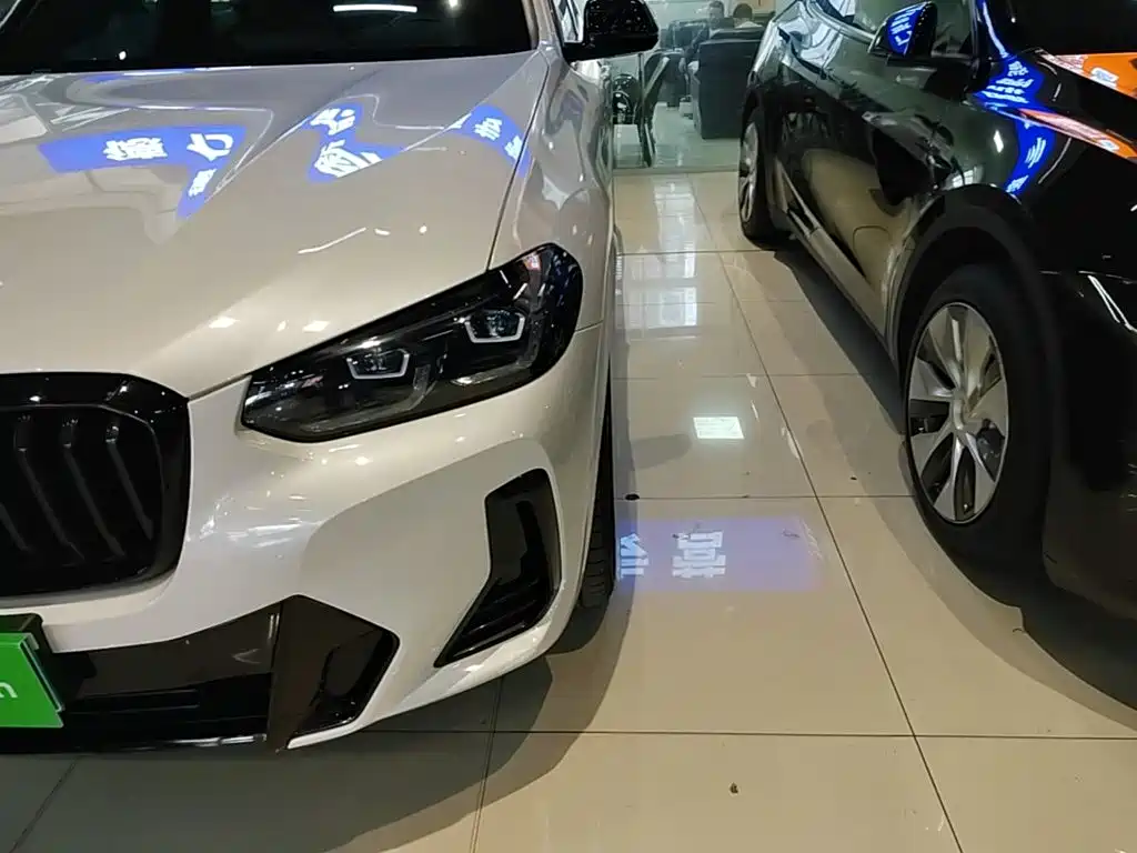 Фото 18 - BMW X3