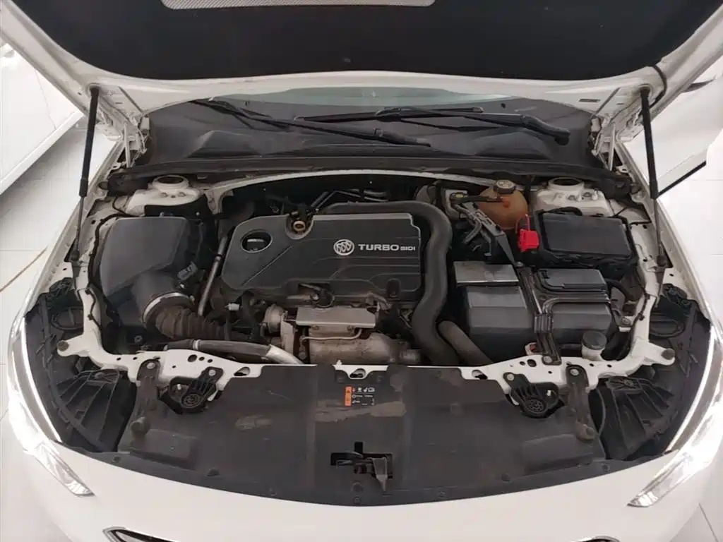 Buick Regal 2019 20T Elite China VI фото 20