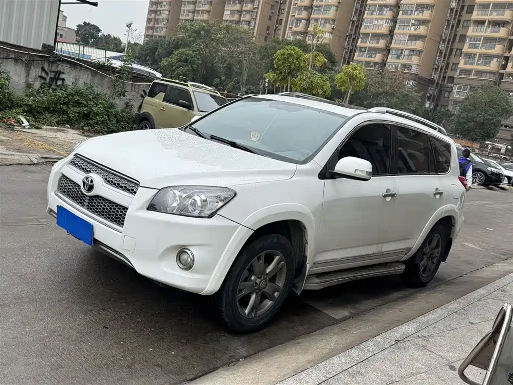 Toyota RAV4 Rongfang 2012 Styling Edition 2.4L Automatic 4WD Luxury