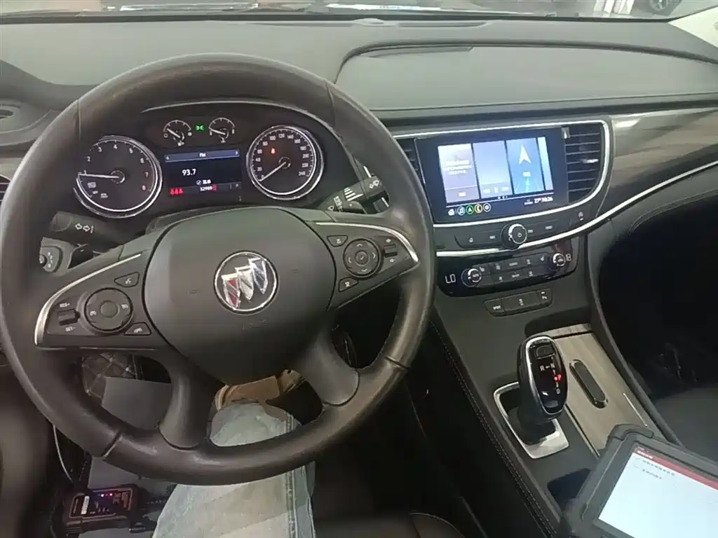 Buick LaCrosse 2021 652T Luxury Edition фото 10