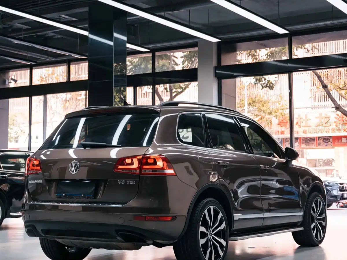 Volkswagen Touareg 2014 3.0TSI New Edge Edition фото 3