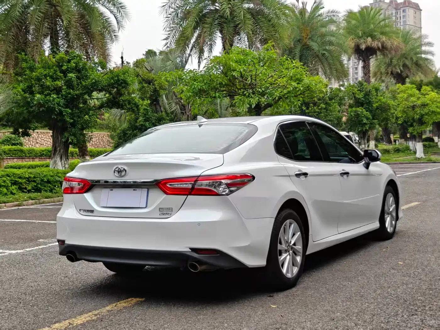 Toyota Camry 2021 2.0G Luxury Edition фото 9