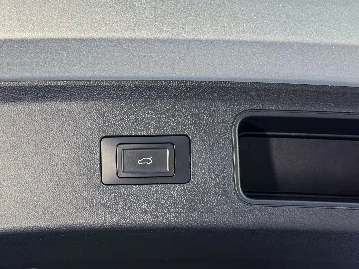 AITO Wenjie AITO M5 2022 Extended Range AWD Flagship фото 21
