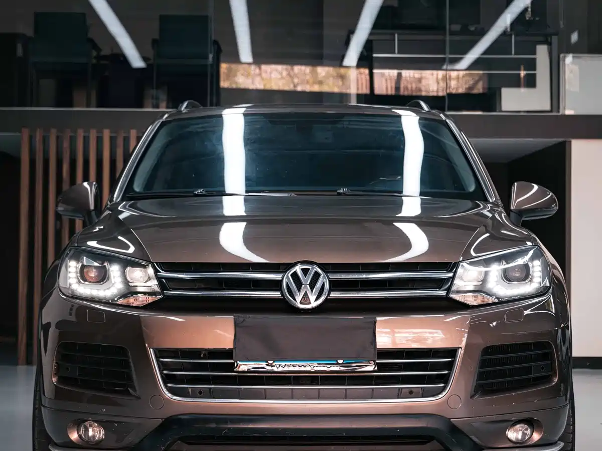 Volkswagen Touareg 2014 3.0TSI New Edge Edition фото 2