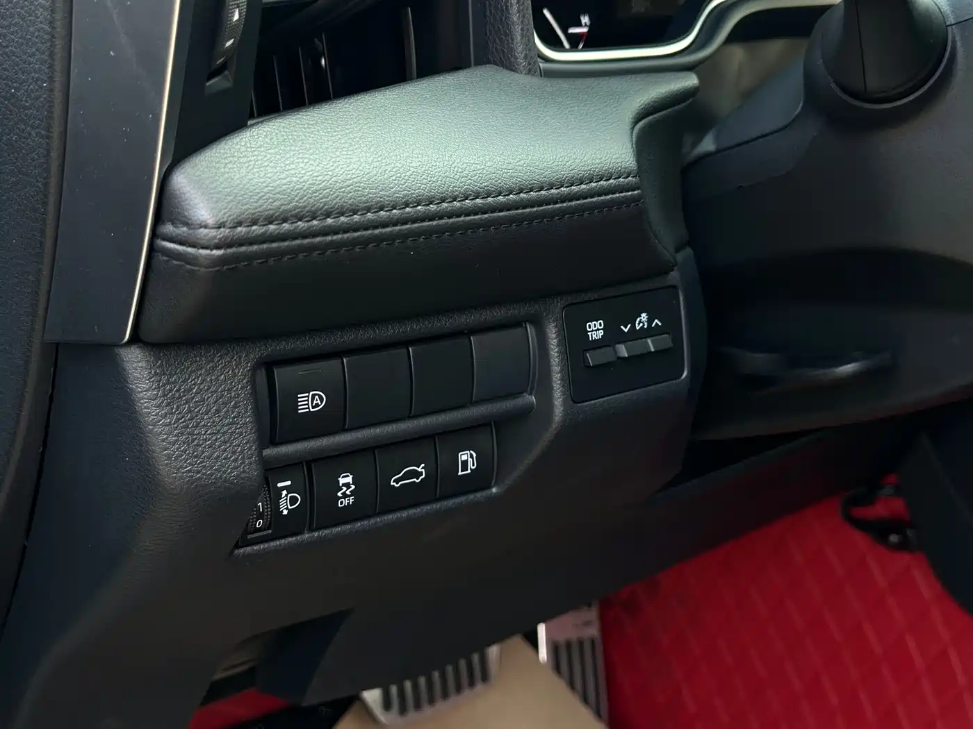 Toyota Avalon 2023 2.5L Luxury Edition фото 18