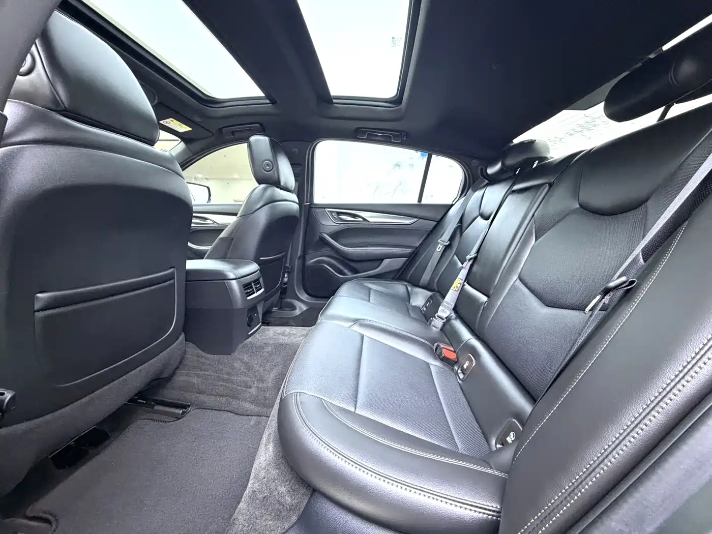 Cadillac CT5 2024 28T Luxury Model Pro фото 5