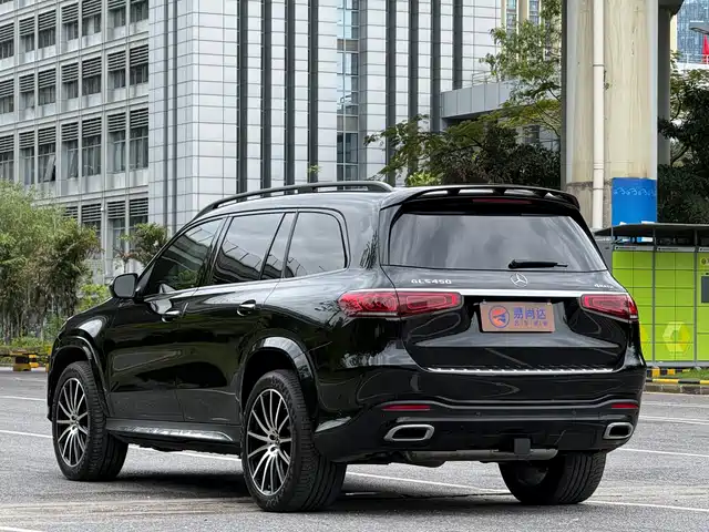 Mercedes-Benz GLS 2023 GLS 450 4MATIC Luxury Edition — фото 5