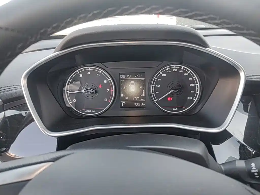 Geely Coolray 2025 2025 1.5L CVT Super Edition MAX