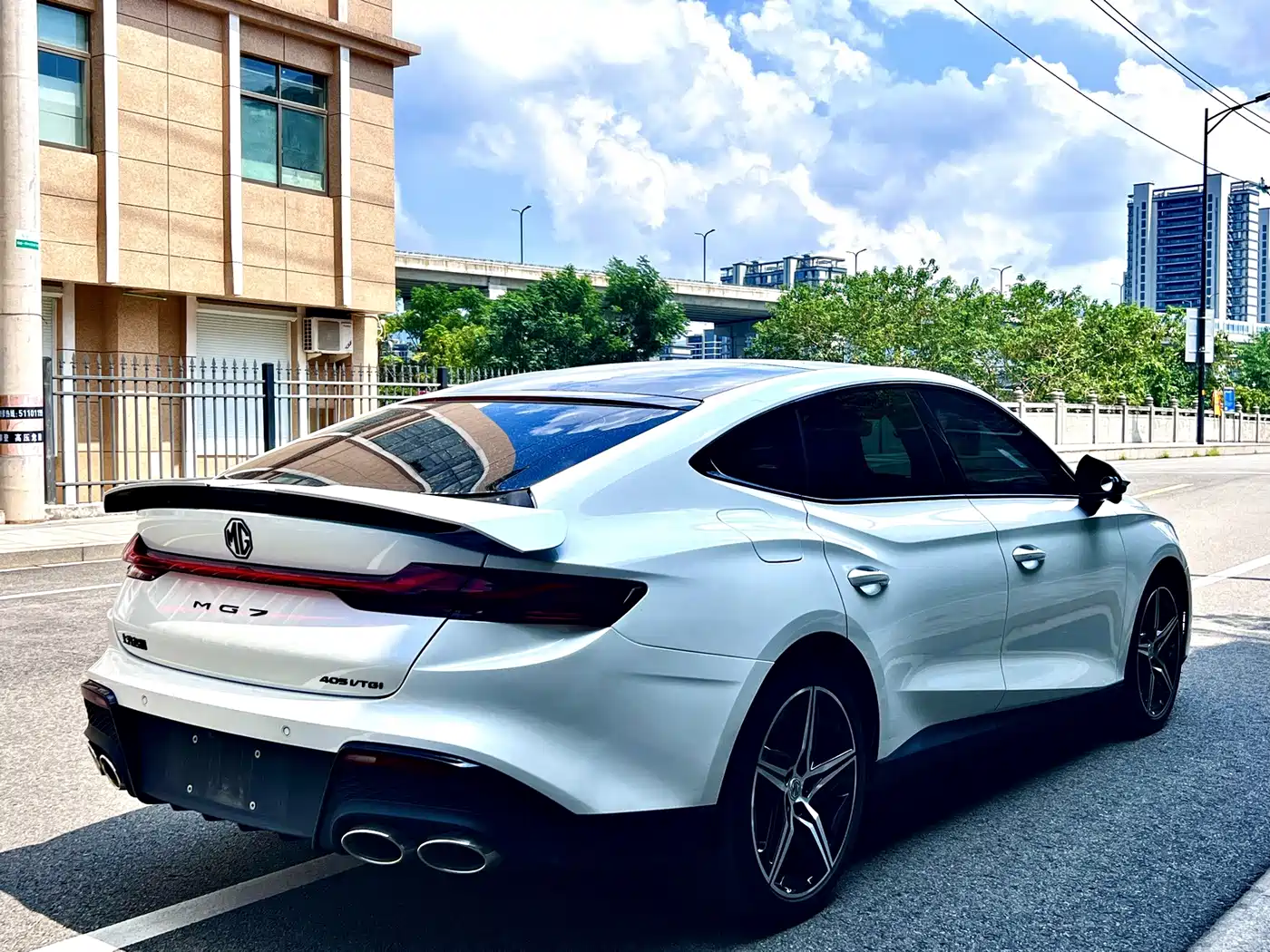 Фото 5 - MG MG7
