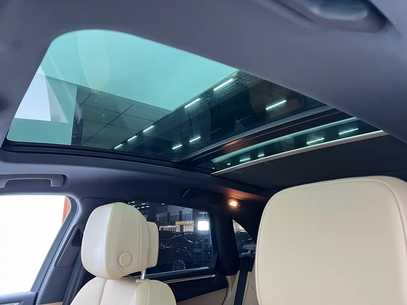 Porsche Macan 2018 Macan 2.0T фото 20