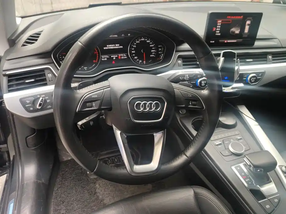 Audi A4 (Import) 2018 2017 45 TFSI allroad quattro Fashion