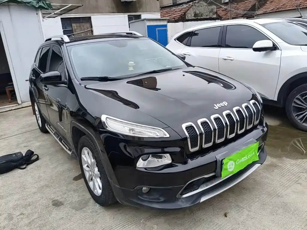 Jeep Cherokee 2018 2017 2.0L Superior Edition