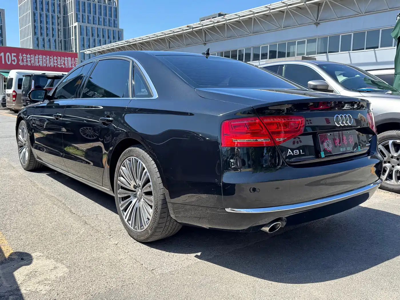 Audi A8 2011 A8L 3.0 TFSI quattro Comfort (213kW) фото 7