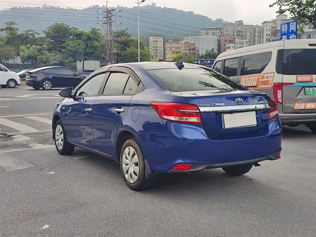 Toyota YARiS L Zhi Xiang 2018 1.5E CVT Champion Limited Edition фото 9