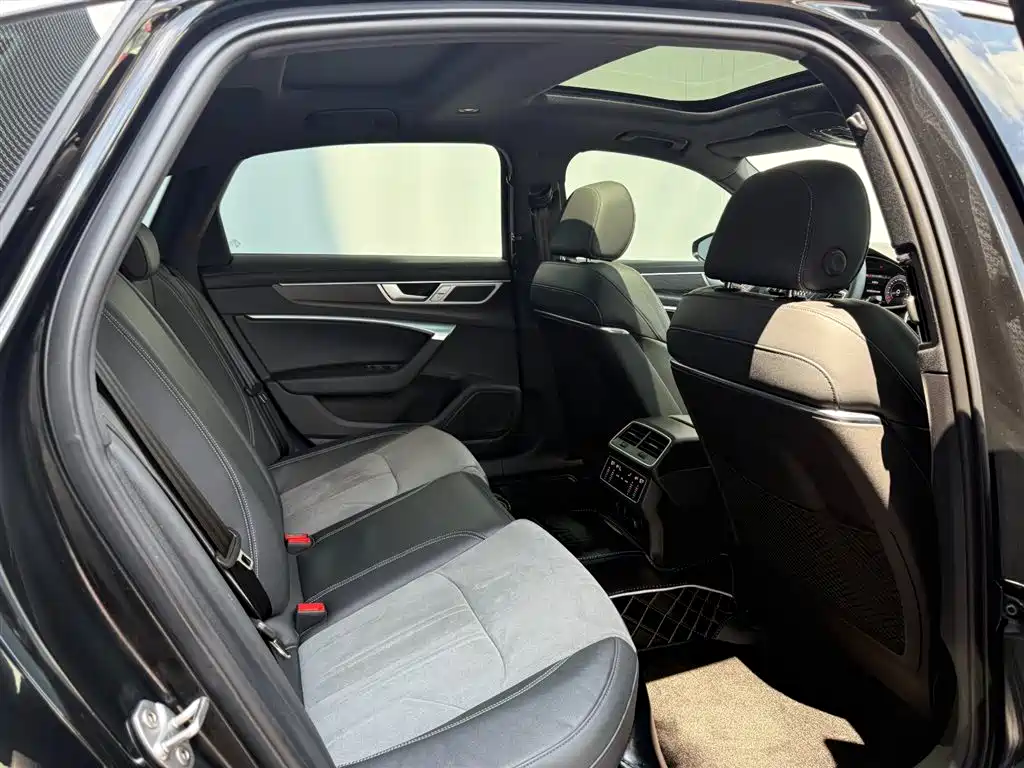 Audi A6L 2024 45 TFSI quattro Premium Dynamic фото 13