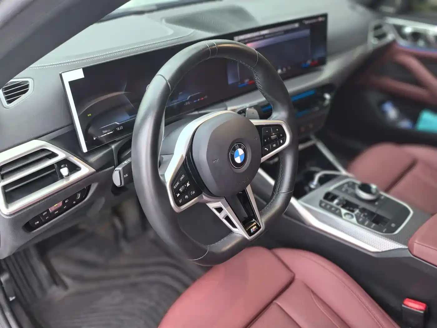 BMW 4 Series 2024 430i Gran Coupe M Sport Shadowline Package фото 12