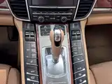 Фото 18 - Porsche Panamera