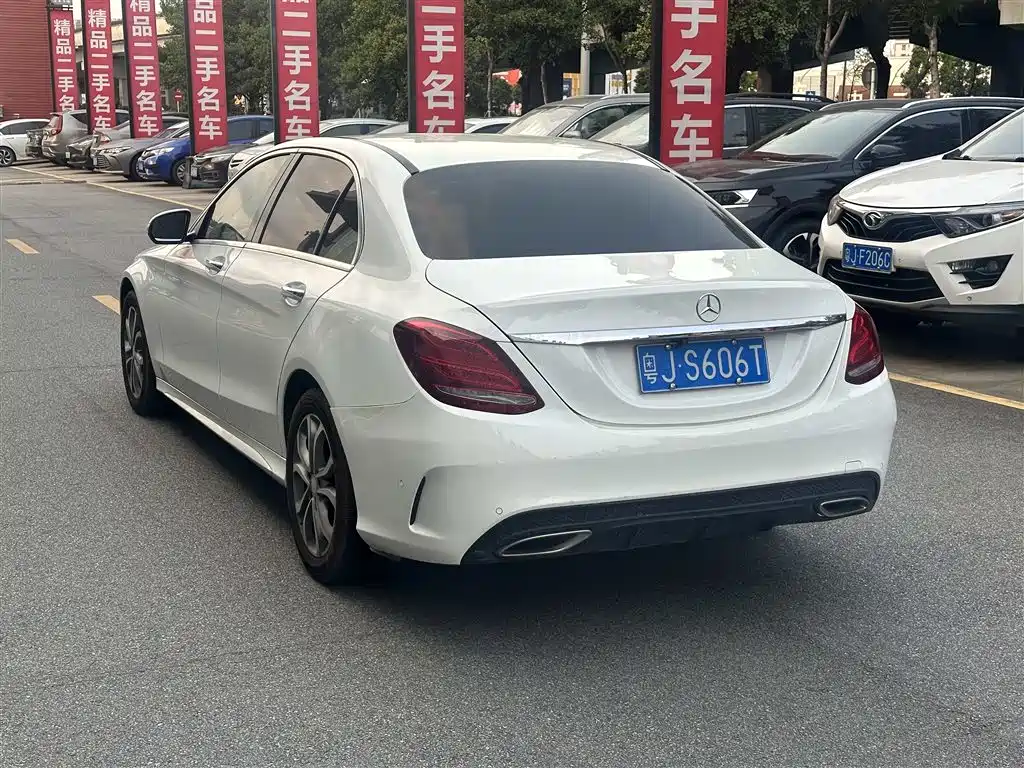Mercedes-Benz C-Class 2017 C 180 L Sport фото 4