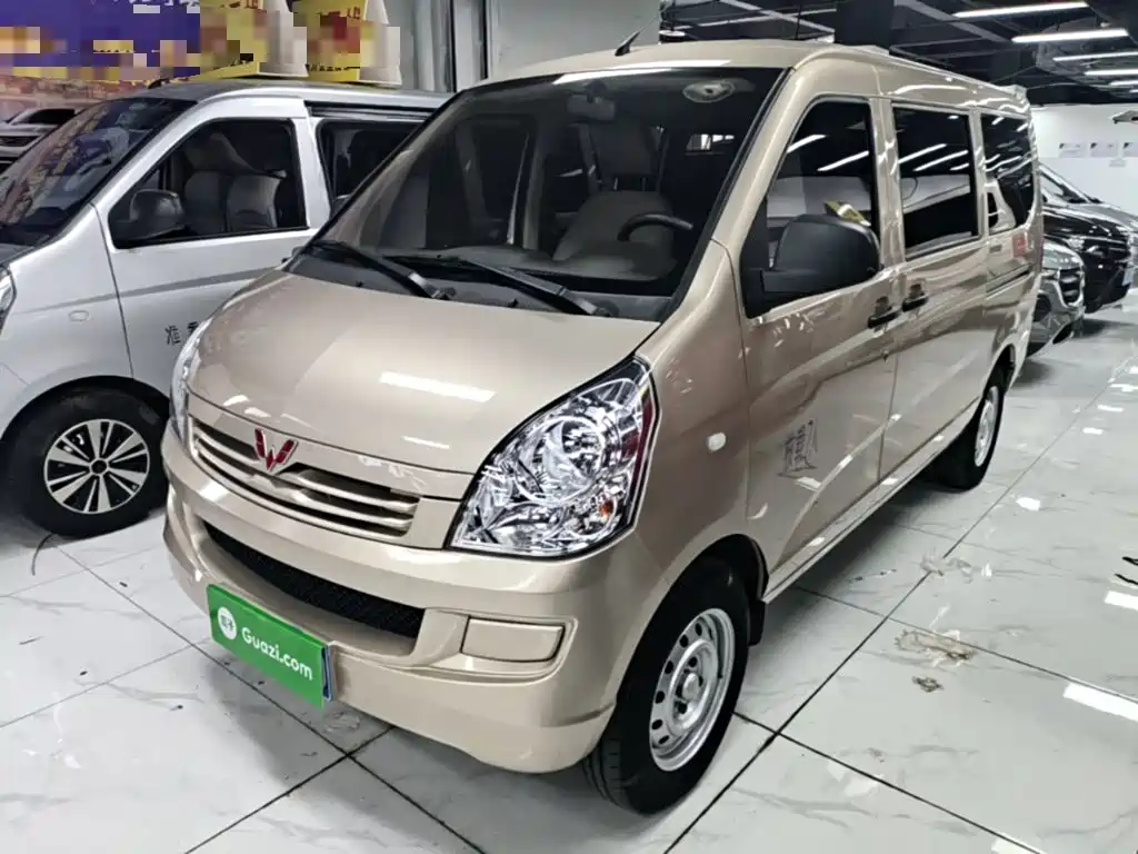 Wuling Motors Wuling Rongguang S 2024 2023 1.5L Base 5/7 Seater
