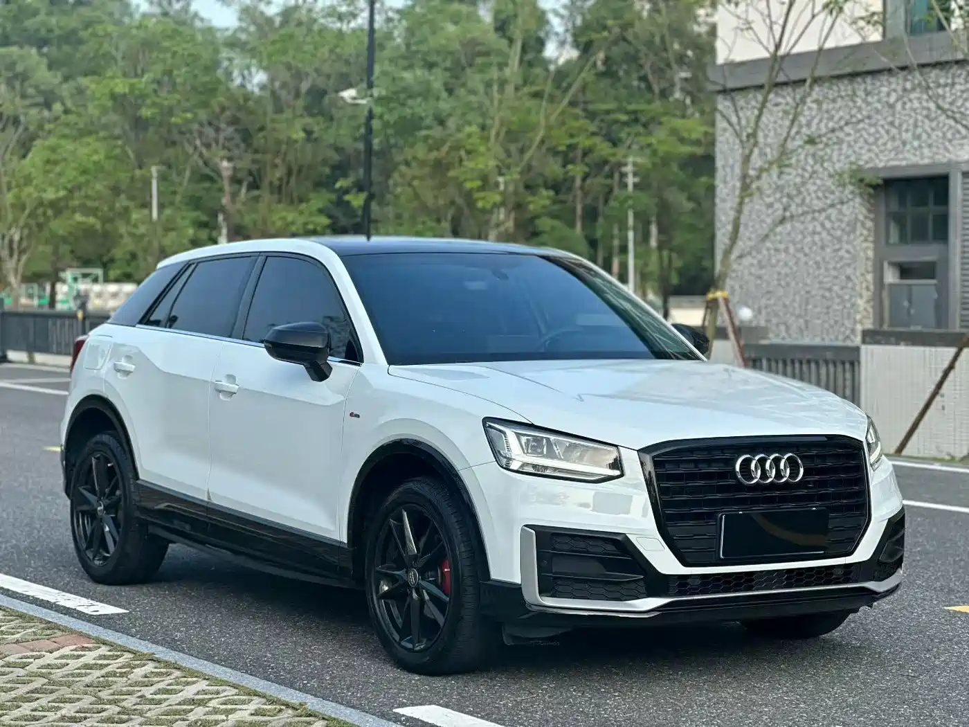 Audi Q2L 2020 35 TFSI Progressive Dynamic Model фото 3