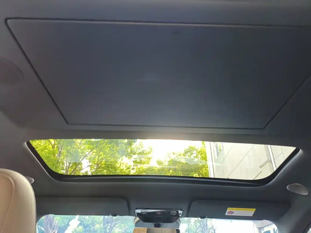 Li Auto i6 2026 2025 4WD Base Model