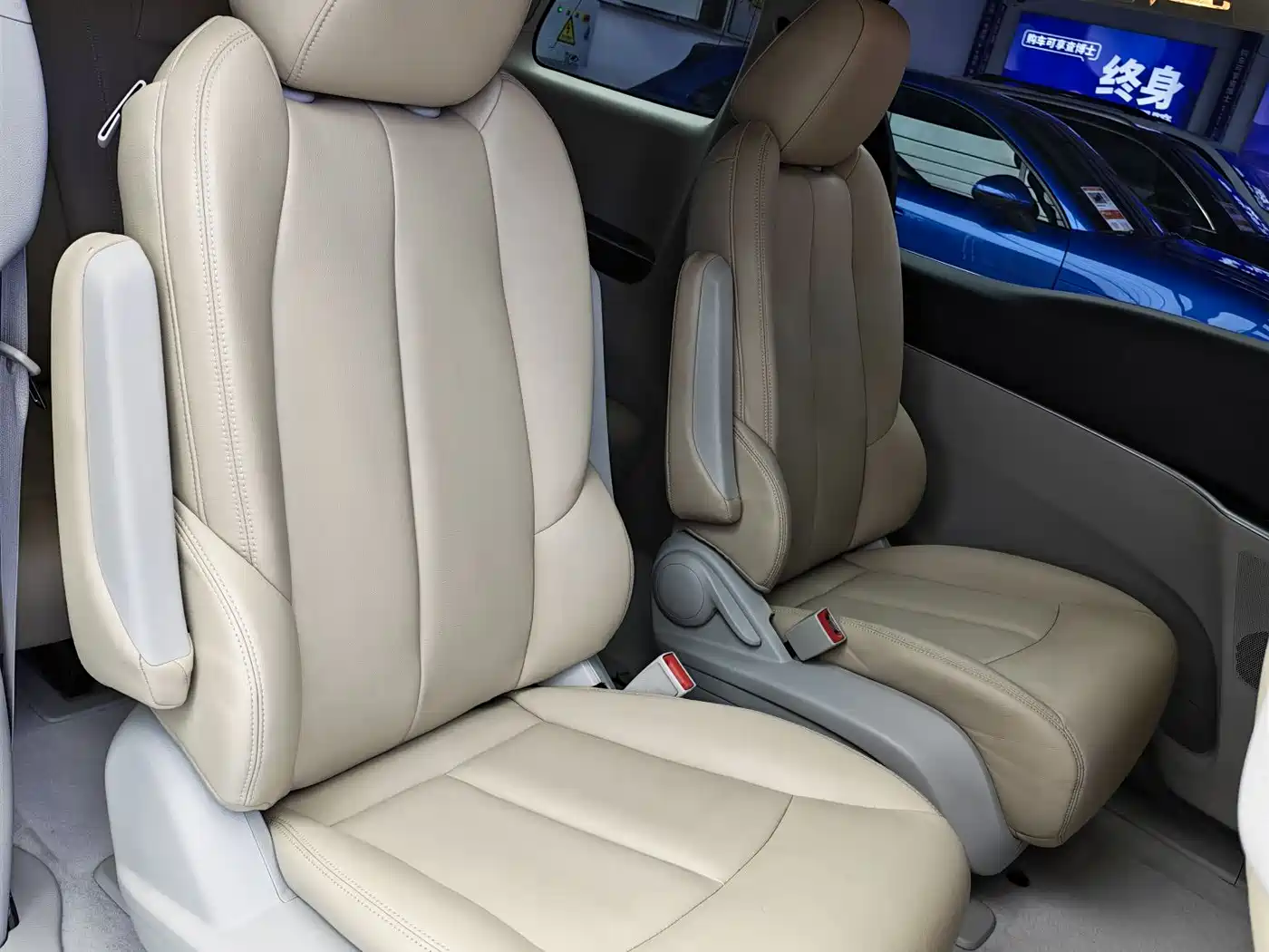 Buick GL8 2023 Model Land Business Class Smart фото 10