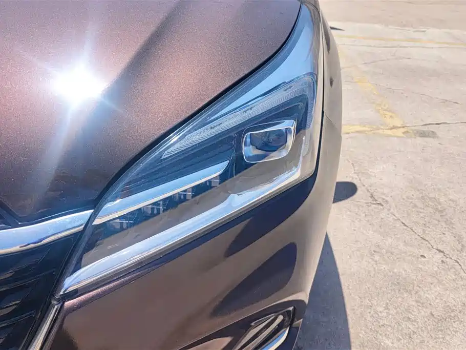Buick Envision Plus 2021 532T FWD Elite Trim фото 4