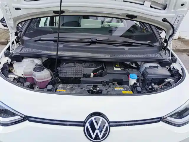 Volkswagen ID.3 2023 Upgraded Ultimate Intelligence Edition — фото 3