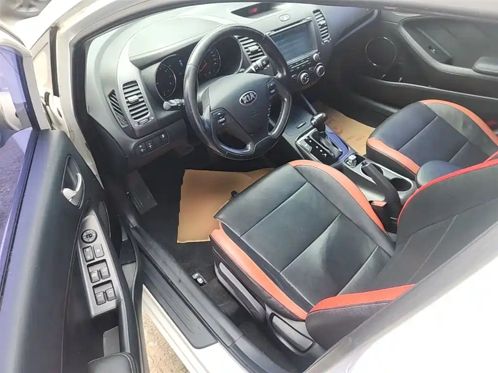 Kia K3 2016 1.6L Automatic GLS фото 16