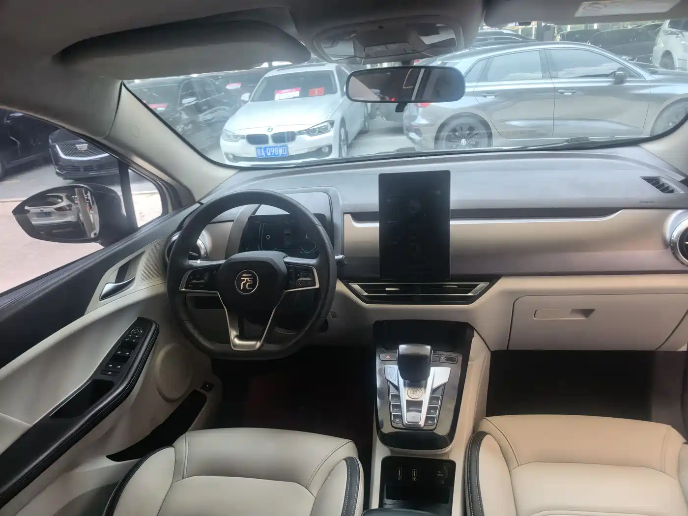 BYD Yuan Pro 2021 401KM Luxury Model фото 6