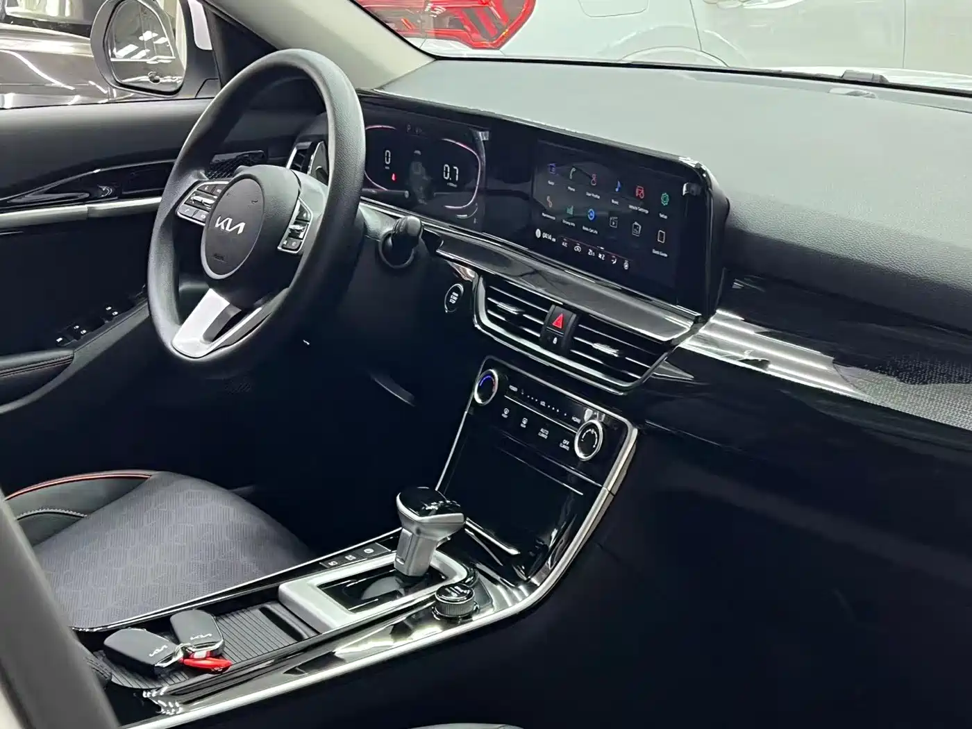Kia Seltos 2023 2023 1.5L CVT Luxury Edition