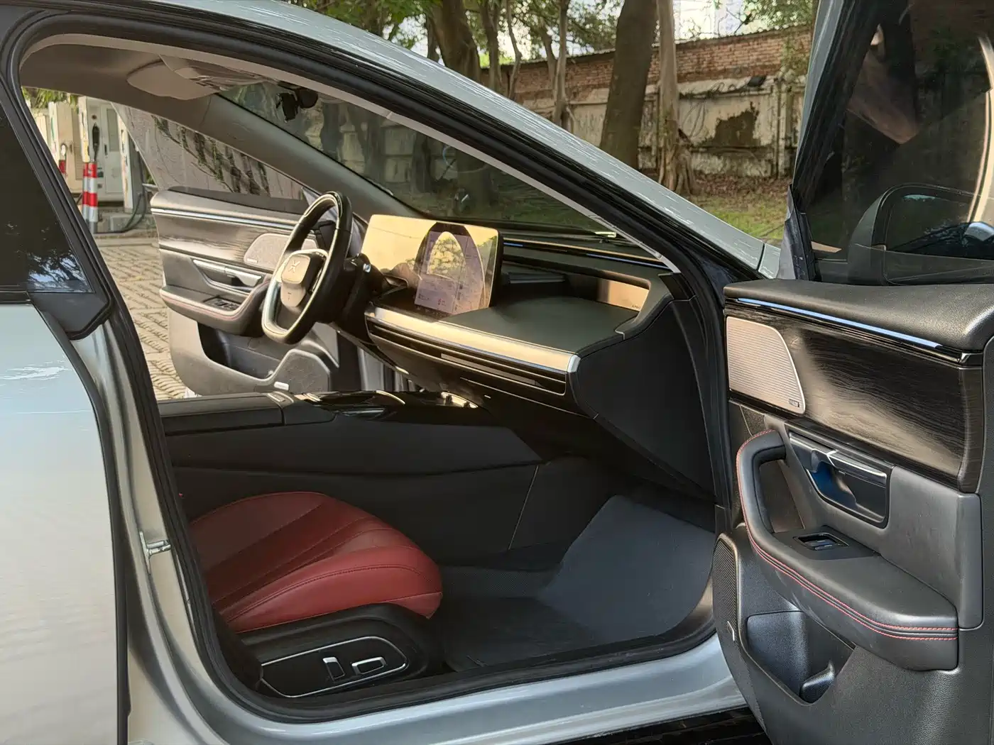 XIAOPENG P7