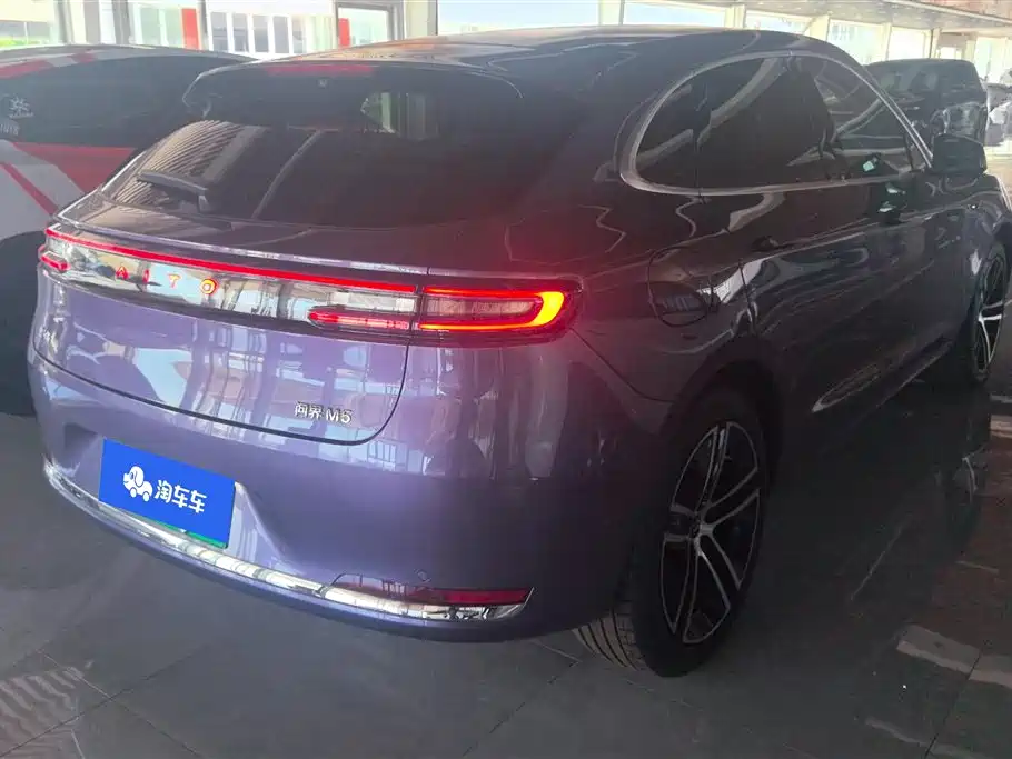 AITO Wenjie AITO M5 2025 Extended Range Ultra AWD фото 3