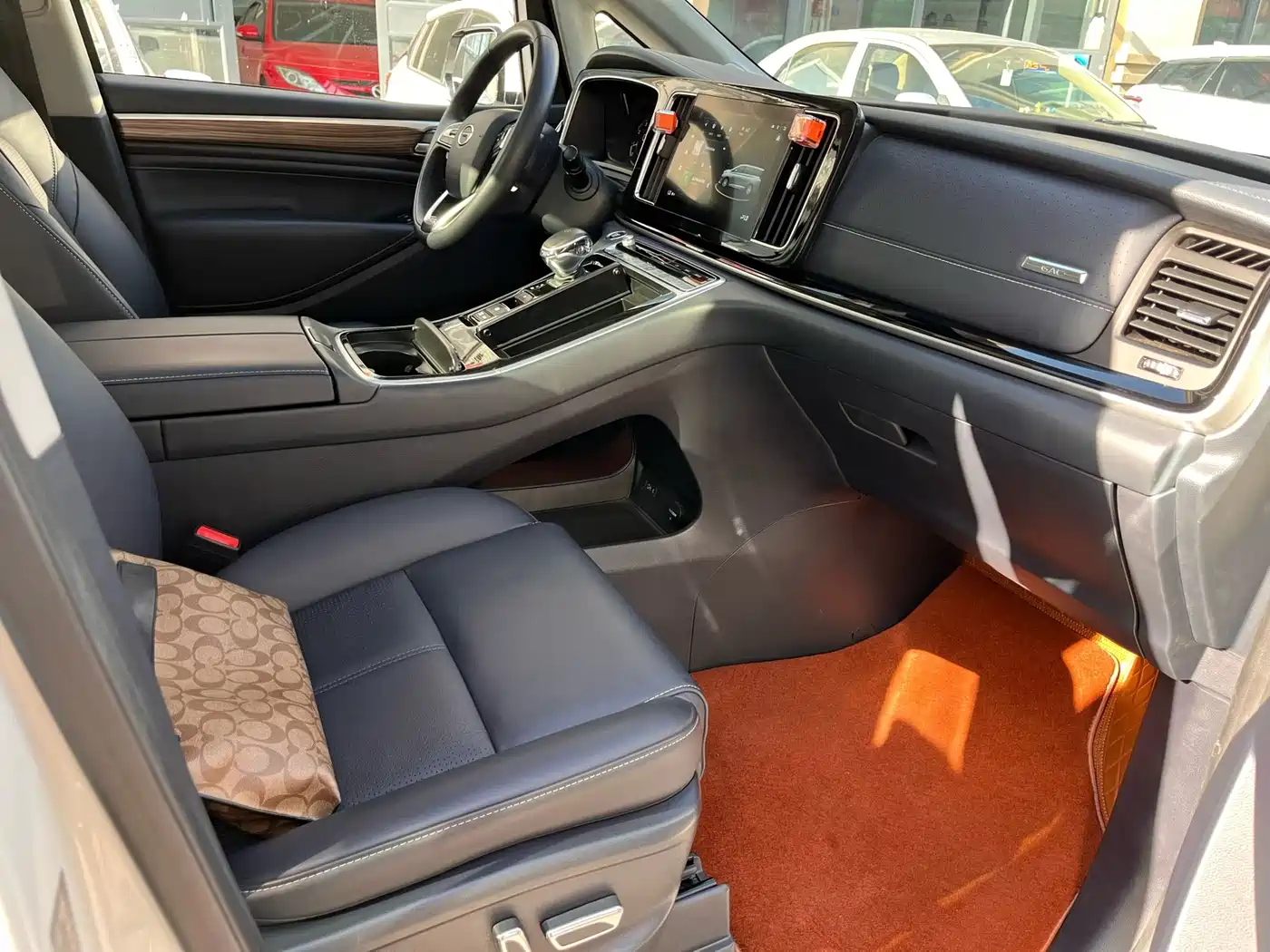 GAC Trumpchi Trumpchi M8 2021 Leading Show Series 390T Ultimate Edition фото 6